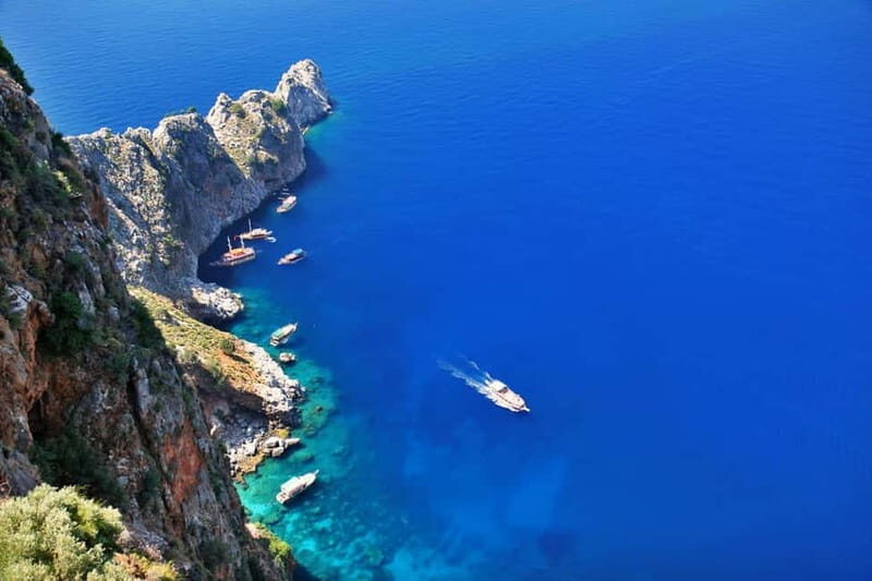 Alanya: Pirate Boat Party with Foam, Disco, Lunch & Drinks - Key Points