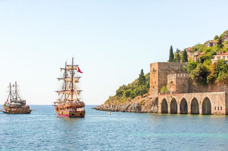 alanya-pirate-boat-trip-with-lunch-and-drinks