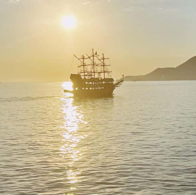 Alanya Pirate Sunset Cruise w/ Foam Party & Optional Drinks - Introduction