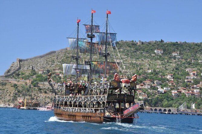 alanya-pirates-yacht-tour-with-lunch-and-soft-drinks