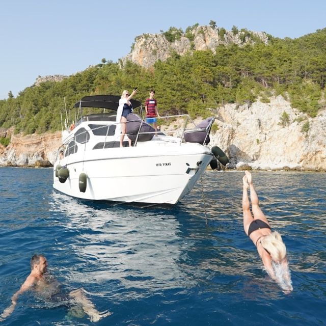 alanya-private-yacht-trip-with-lunch-and-soft-drinks