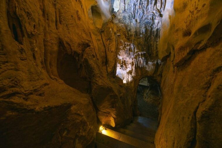 alanya-sapadere-canyon-walk-dim-cave-with-dim-river-lunch
