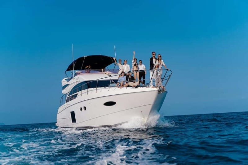 Alanya/Side/Belek:Luxury yacht tour for your special moments - An Authentic Look at the Luxury Yacht Experience