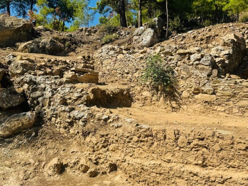 alanya-syedra-with-dim-cave