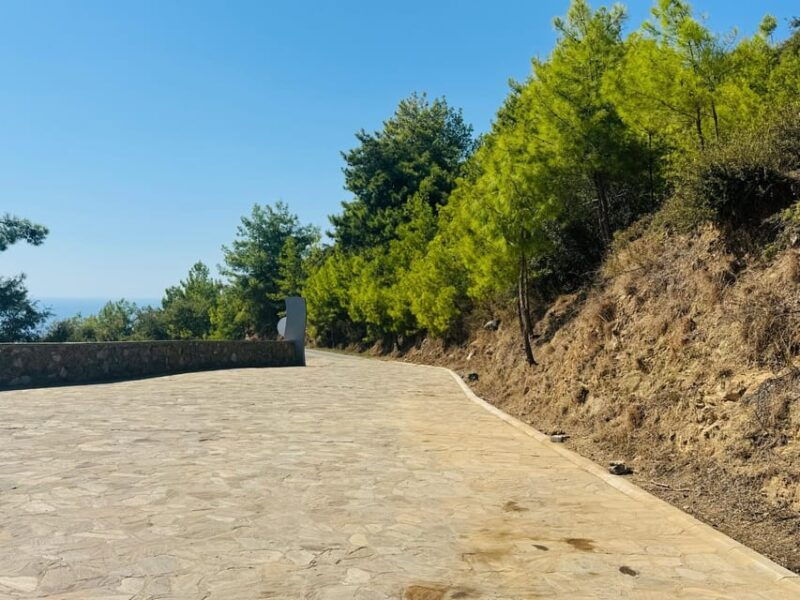 alanya-syedra-with-dim-cave