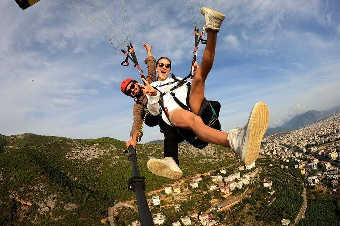 alanya-tandem-paragliding-everyday-w-free-hotel-transfer-2