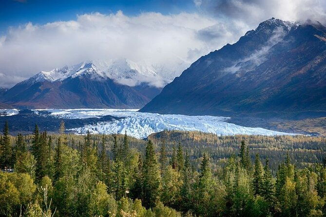 alaska-aurora-anchorage-matanuska-glacier-hiking-experience