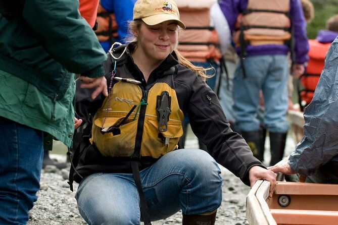 alaska-wildlife-voyageur-canoe-safari-from-haines