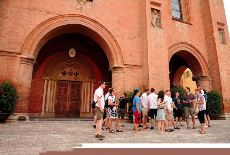 alba-historic-town-highlights-guided-walking-tour