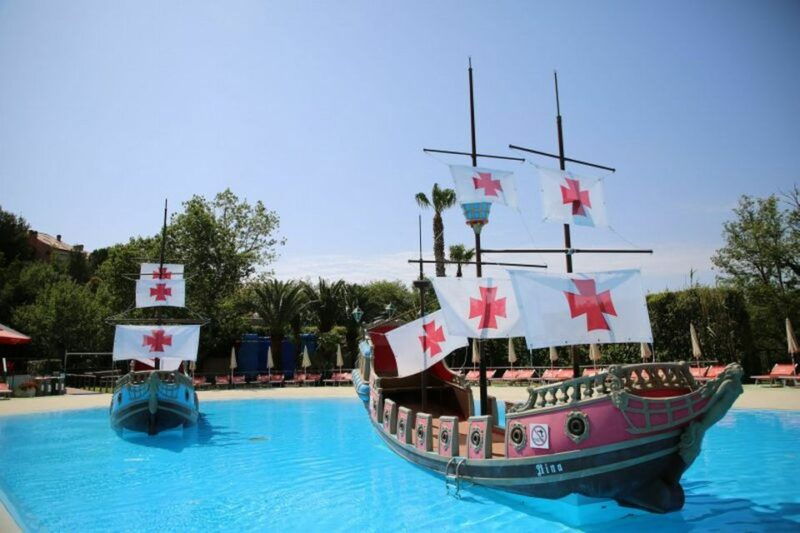 albenga-the-caravelle-water-park-opening-date-entrance-ticket