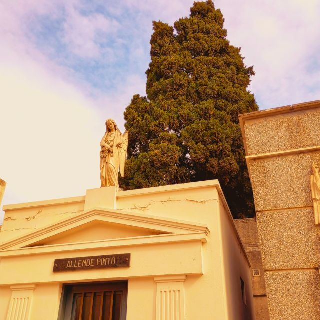 alberdi-neighborhood-revolutionary-identities-walking-tour