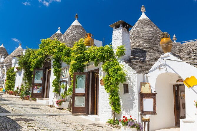 alberobello-castellana-caves-and-polignano-day-trip-from-bari
