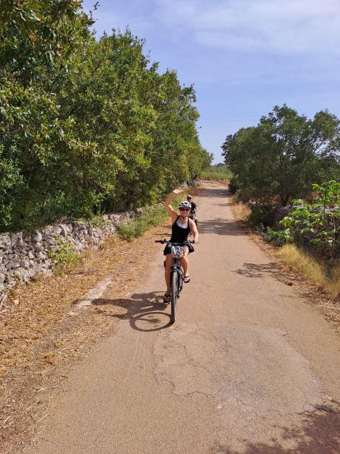 alberobello-e-bike-tour-with-visit-to-a-donkey-farm