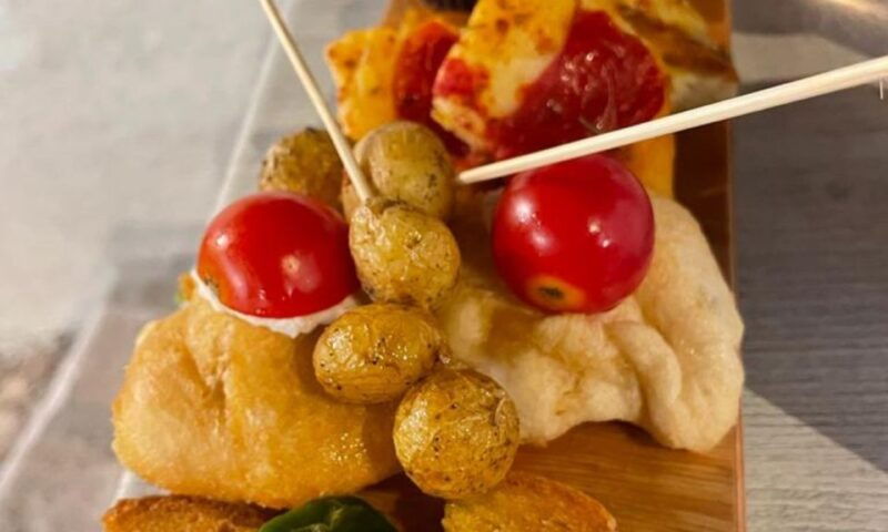 alberobello-walking-tour-with-food-tasting-and-aperitif