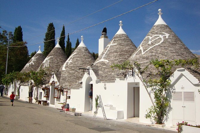 alberobello-with-a-local-tour-guideshared-tour-max-15-pax