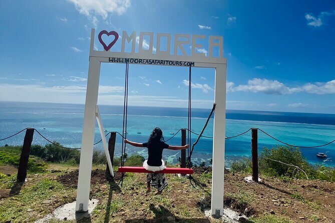 ALBERT TOURS: Excursion 4x4 safari with private SWING view point - A Closer Look at the Moorea 4x4 Safari