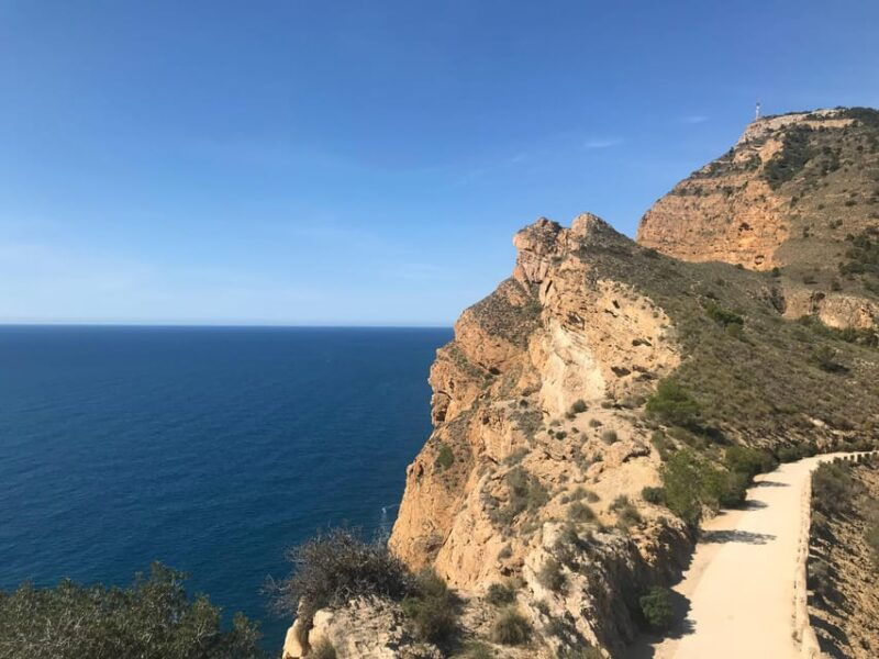 albir-excursion-light-house-with-picnic