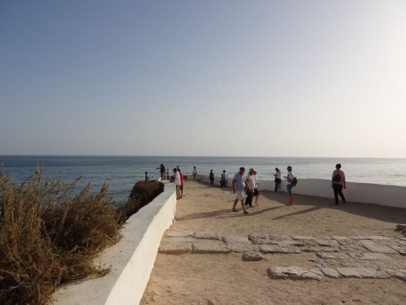albufeira-algarve-cliffs-and-the-chapel-of-bones-tour