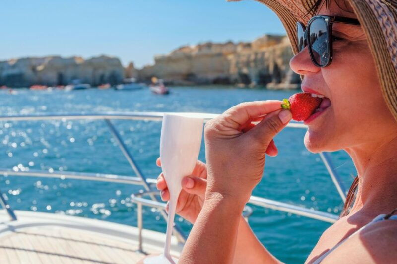 albufeira-algarve-half-day-private-yacht-charter