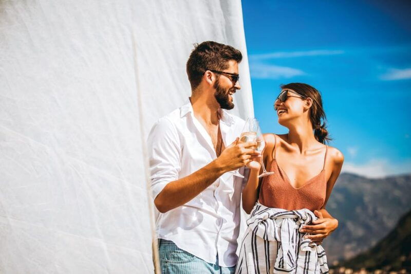 albufeira-algarve-wine-and-sunset-sailing-experience