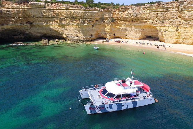 albufeira-beach-bbq-with-caves-and-coastline-cruise-with-open-bar