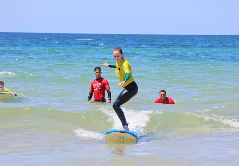 Albufeira: Beginner Surf Lesson - Key Points