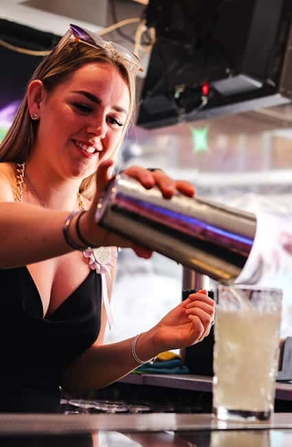 Albufeira: Cocktail Making Class and Karaoke Party with DJ - Final Thoughts