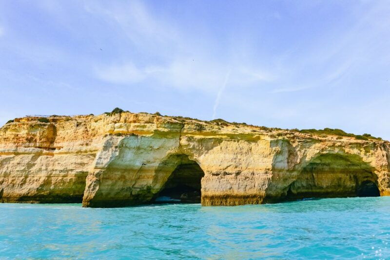 albufeira-dolphin-watching-and-benagil-cave-boat-cruise