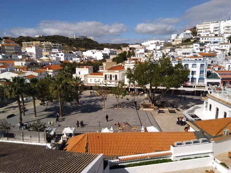 Albufeira: Guided Tour by Tuk-Tuk - Key Points
