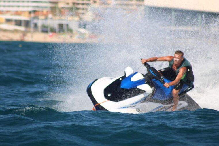 albufeira-jet-ski-rental-2