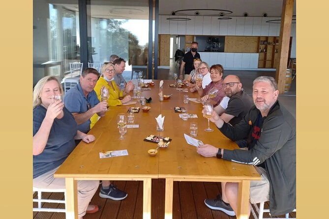albufeira-or-vilamoura-winery-wine-and-tapas-boards