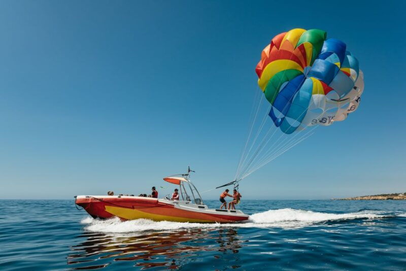 albufeira-parasailing-boat-trip