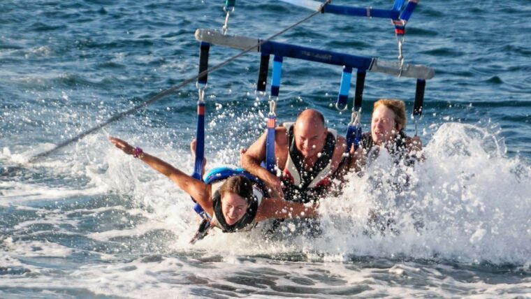 albufeira-single-double-or-triple-parasailing-tour