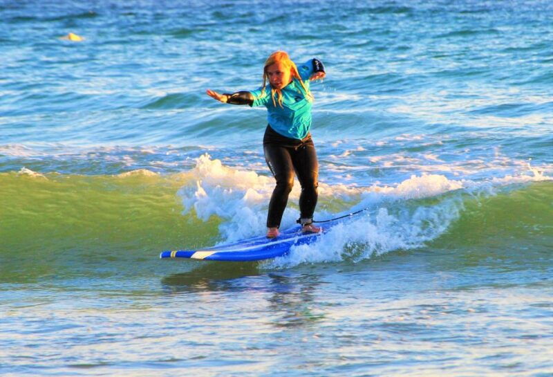 albufeira-surfing-lesson-at-gale-beach