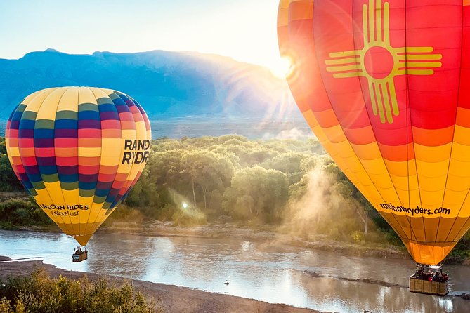 albuquerque-hot-air-balloon-ride-at-sunset