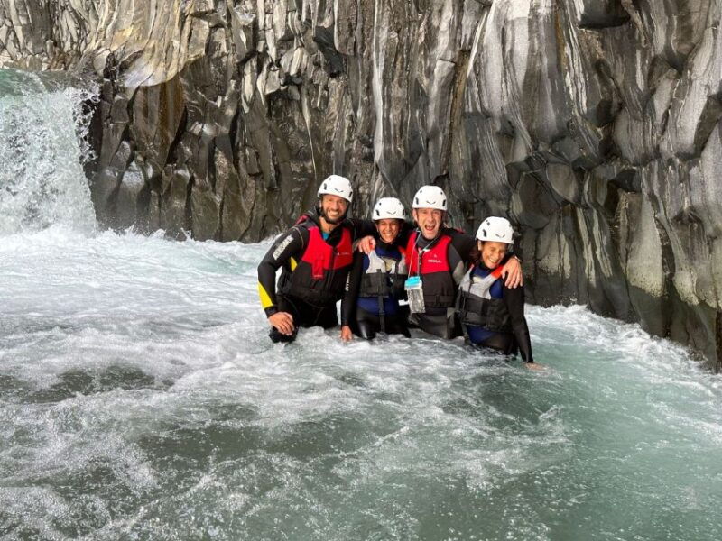 alcantara-river-and-gorges-bodyrafting-experience