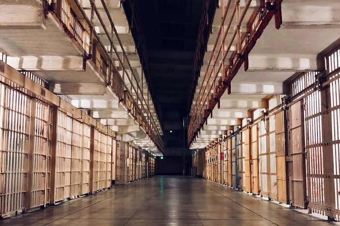 alcatraz-night-tour-and-san-francisco-bay-cruise