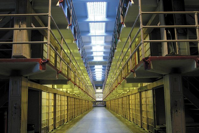 alcatraz-tour-golden-gate-bridge-to-sausalito-bike-tour