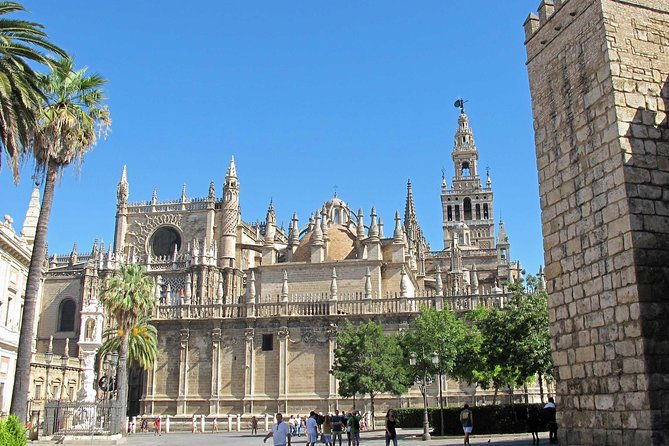 alcazar-and-cathedral-of-seville-tour-with-skip-the-line-tickets