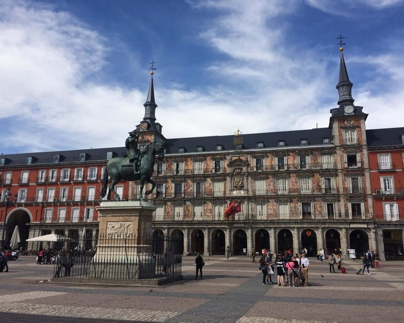 alcazar-and-historic-segovia-toledo-tour-from-madrid