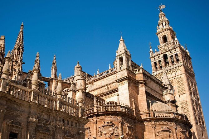 alcazar-cathedral-and-giralda-with-entrance-included