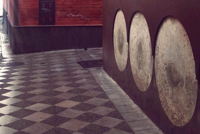 alcazar-cathedral-and-santa-cruz-private-tour