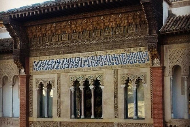 alcazar-cathedral-and-santa-cruz-private-tour