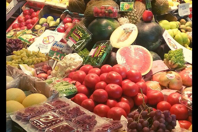 alcazar-cathedral-walk-by-the-river-and-triana-private-tour