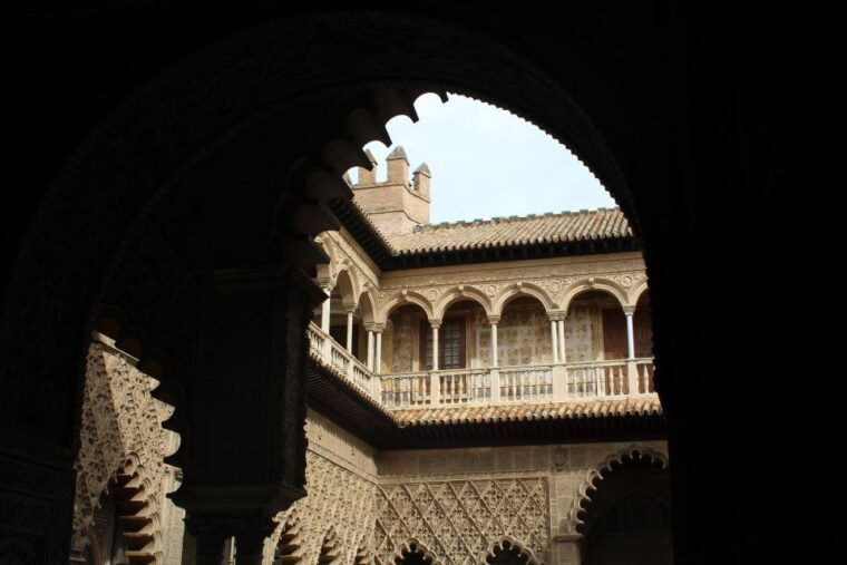 alcazar-guided-tour-rooftop-tour