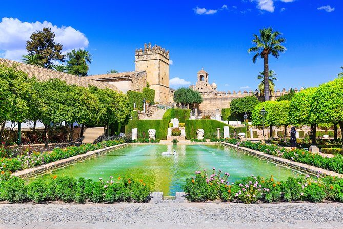 Alcazar of Cordoba Small Group Tour with Skip the Line Ticket - Key Points