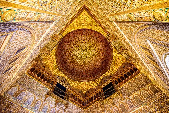 alcazar-of-seville-reduced-group-tour