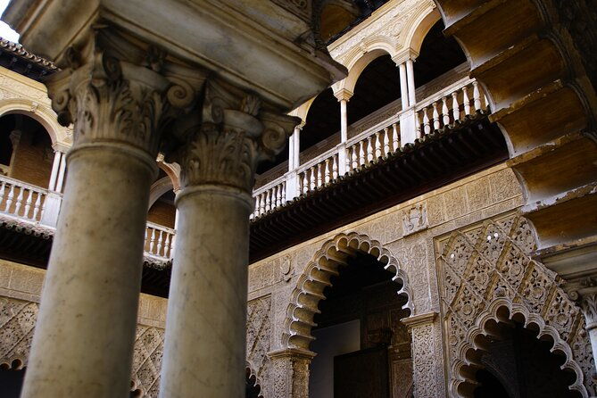 alcazar-santa-cruz-neighborhood-exclusive-group-max-8-guests