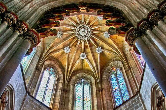 alcobaca-and-batalha-monasteries-private-tour