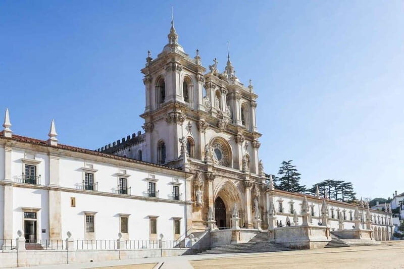 Alcobaça: Entry to UNESCO Alcobaça Monastery - Discovering the Alcobaça Monastery: An Unforgettable Portuguese Landmark